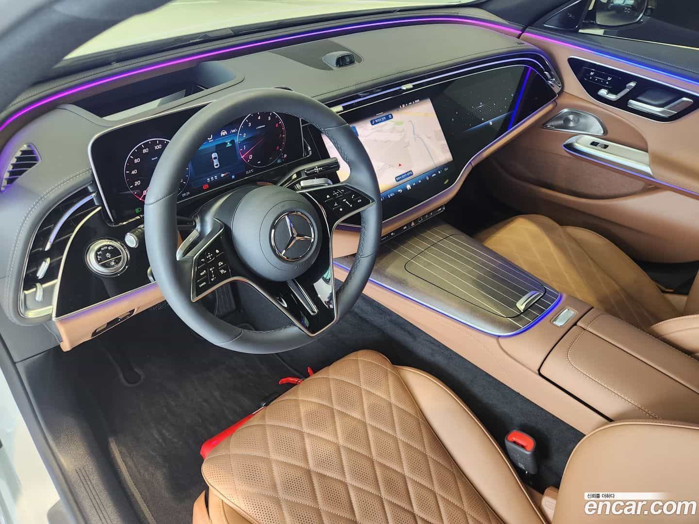 E-Class Mercedes-Benz 2025.11-OPTION-016