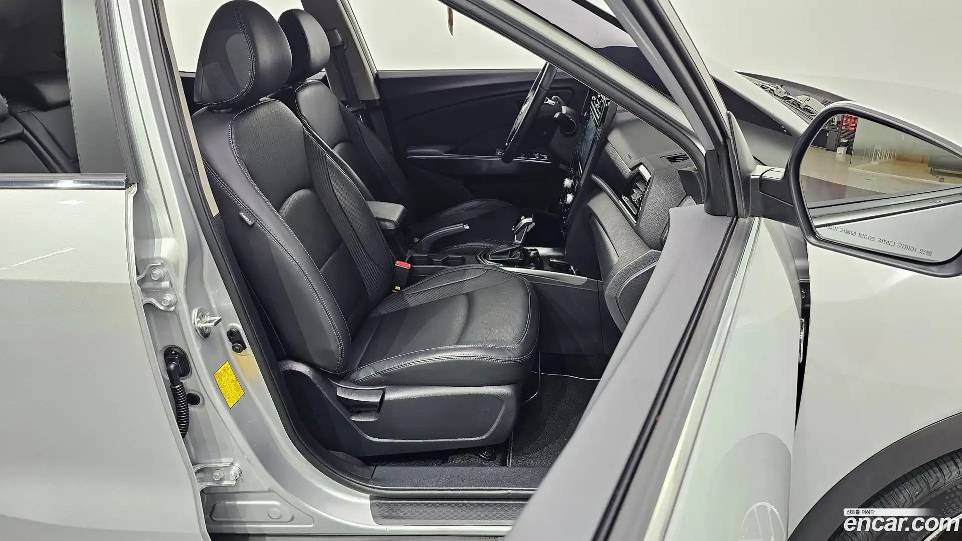 TIBOLI KG Mobility 2022.4-INNER-010