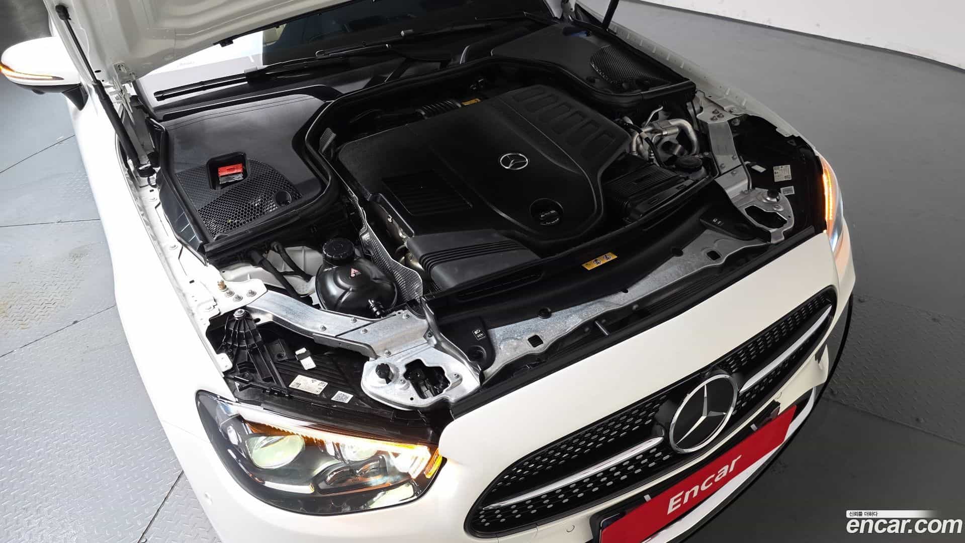 E-Class Mercedes-Benz 2023.11-OUTER-006