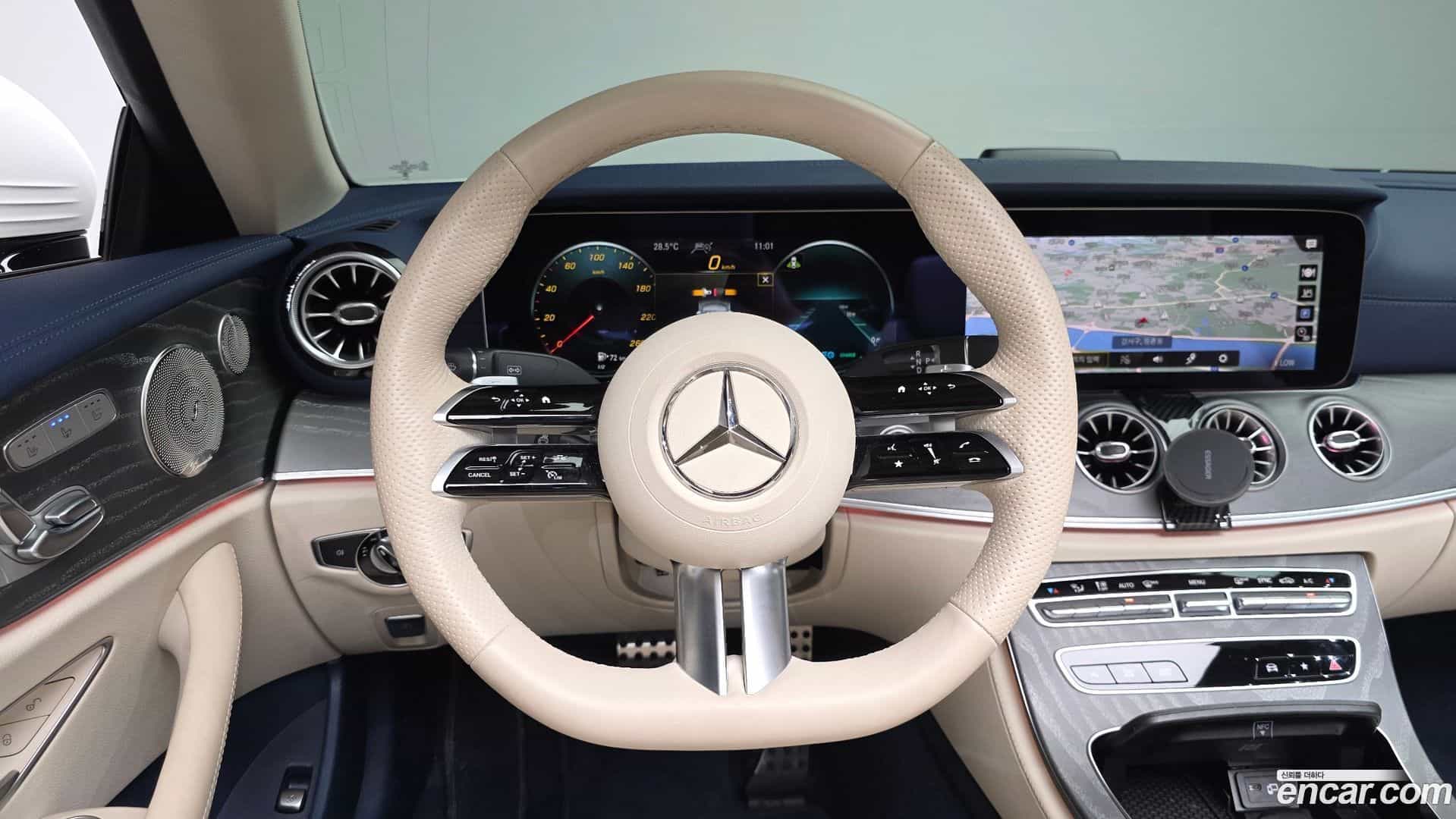 E-Class Mercedes-Benz 2023.11-OPTION-016