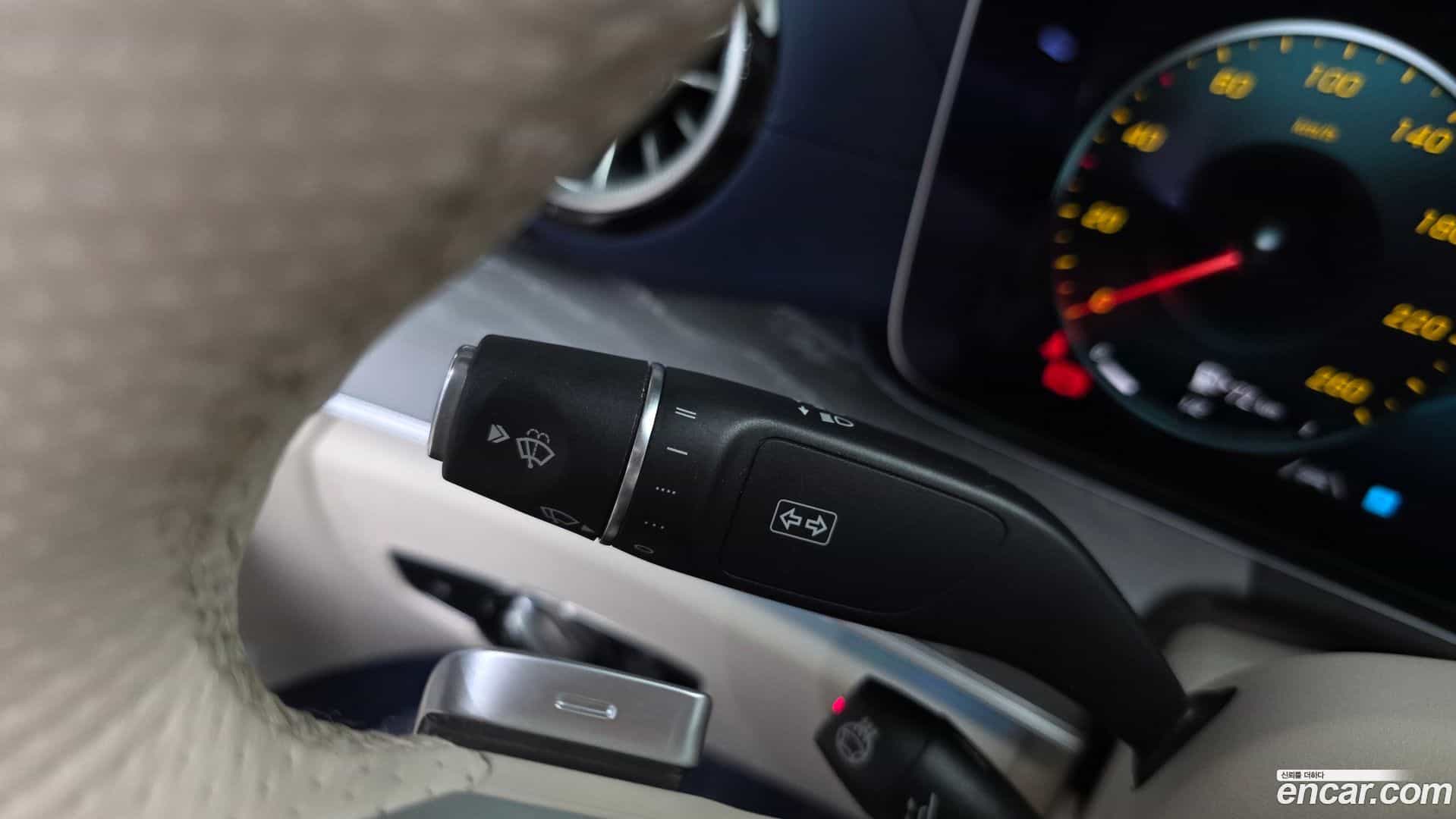 E-Class Mercedes-Benz 2023.11-OPTION-046