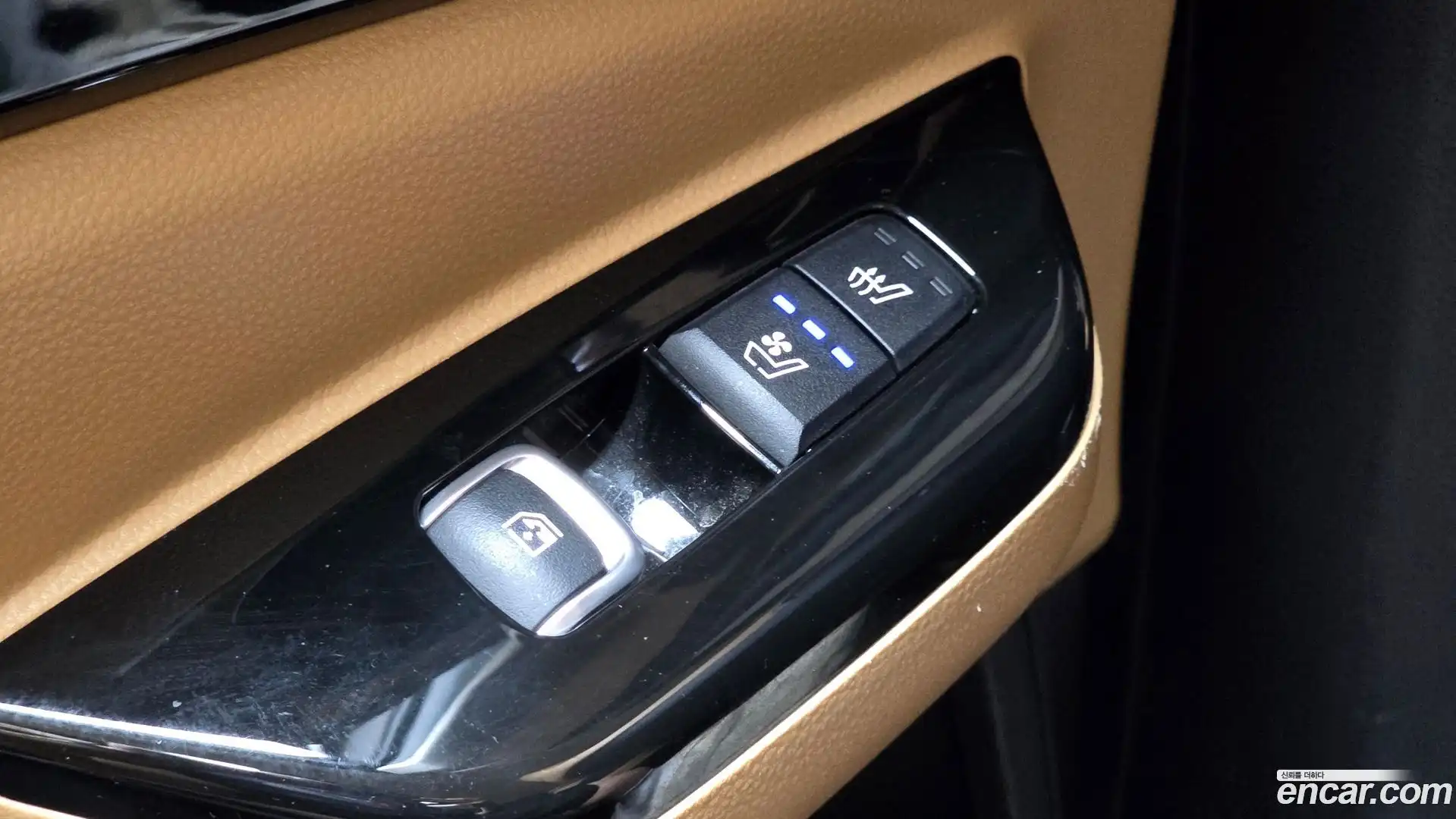 Canival Kia 2022.4-OPTION-045