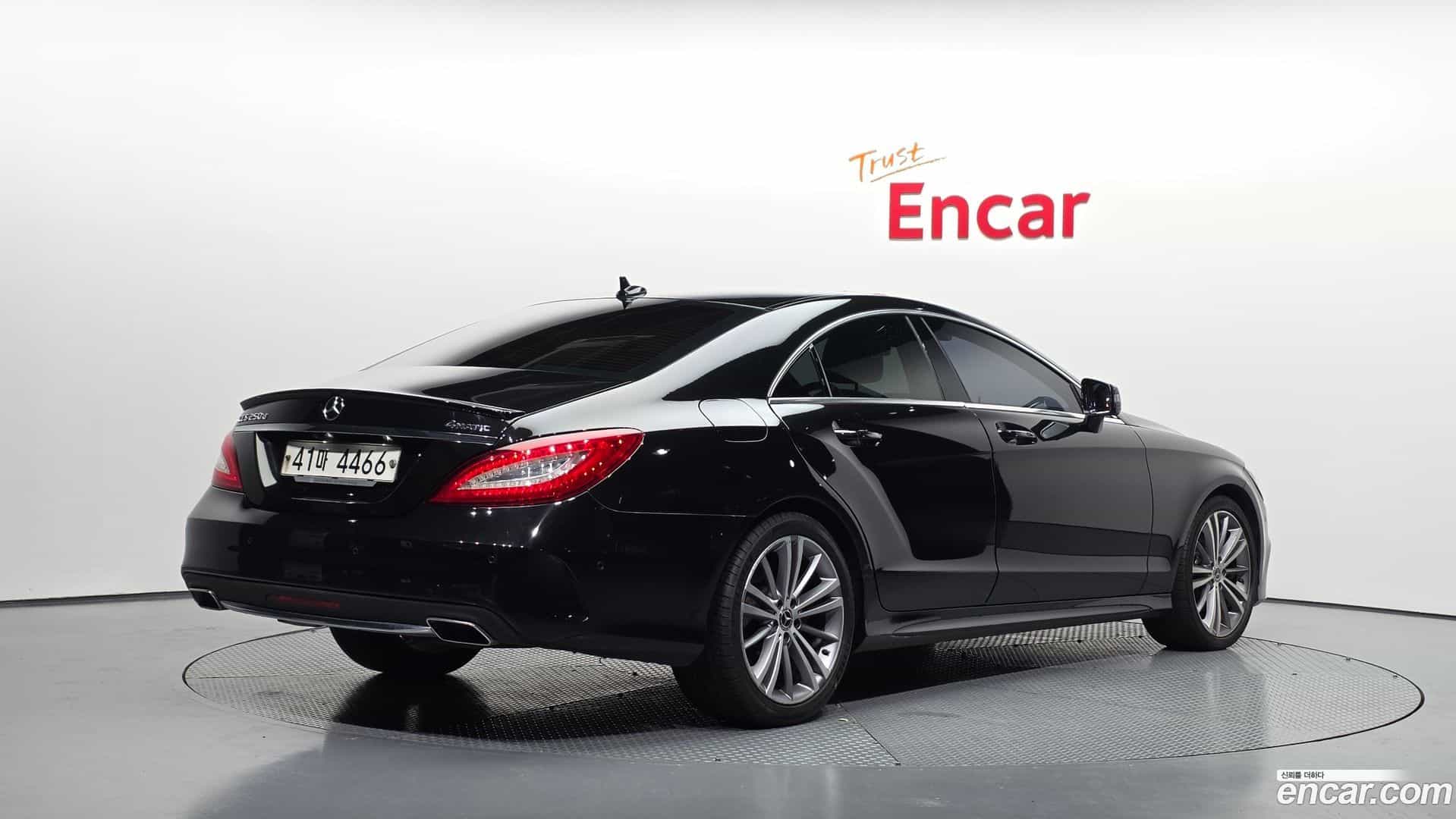 CLS-Class Mercedes-Benz 2017.8-OUTER-002