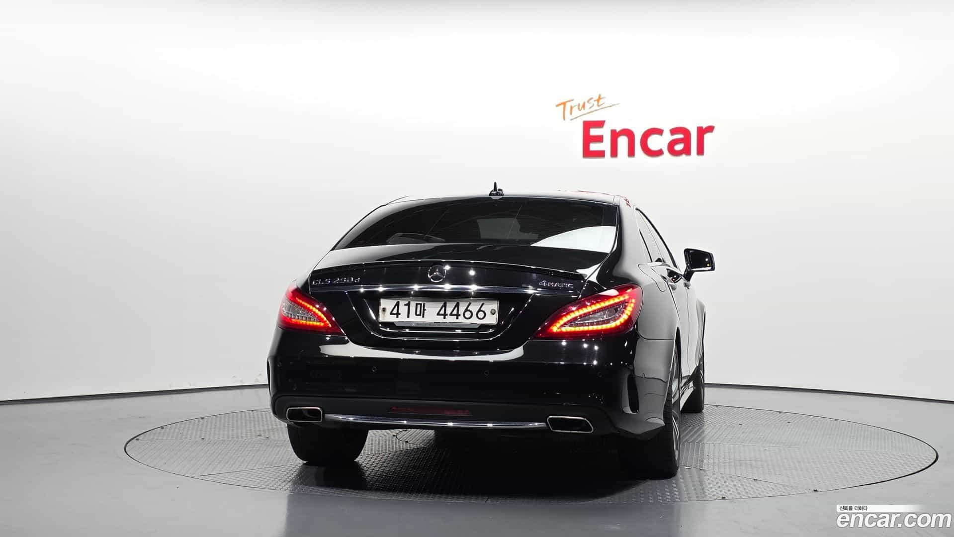 CLS-Class Mercedes-Benz 2017.8-OUTER-004