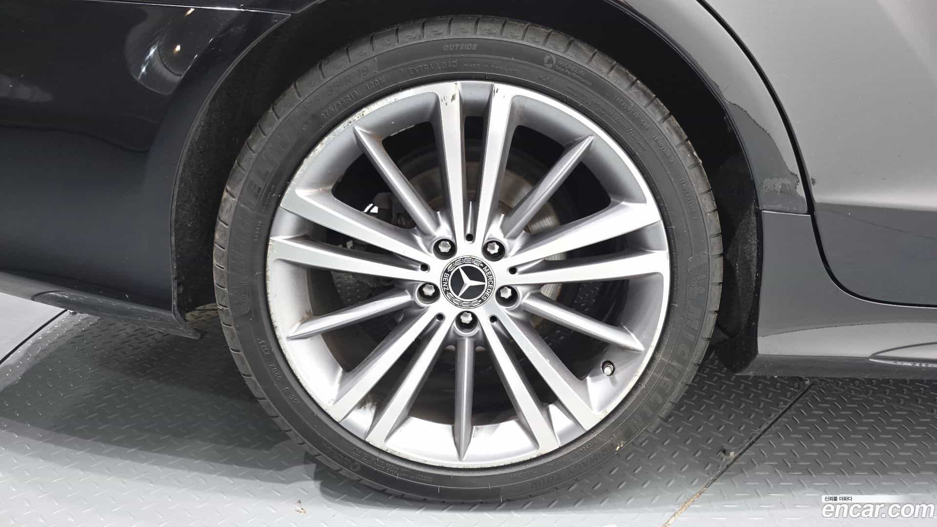 CLS-Class Mercedes-Benz 2017.8-OUTER-005