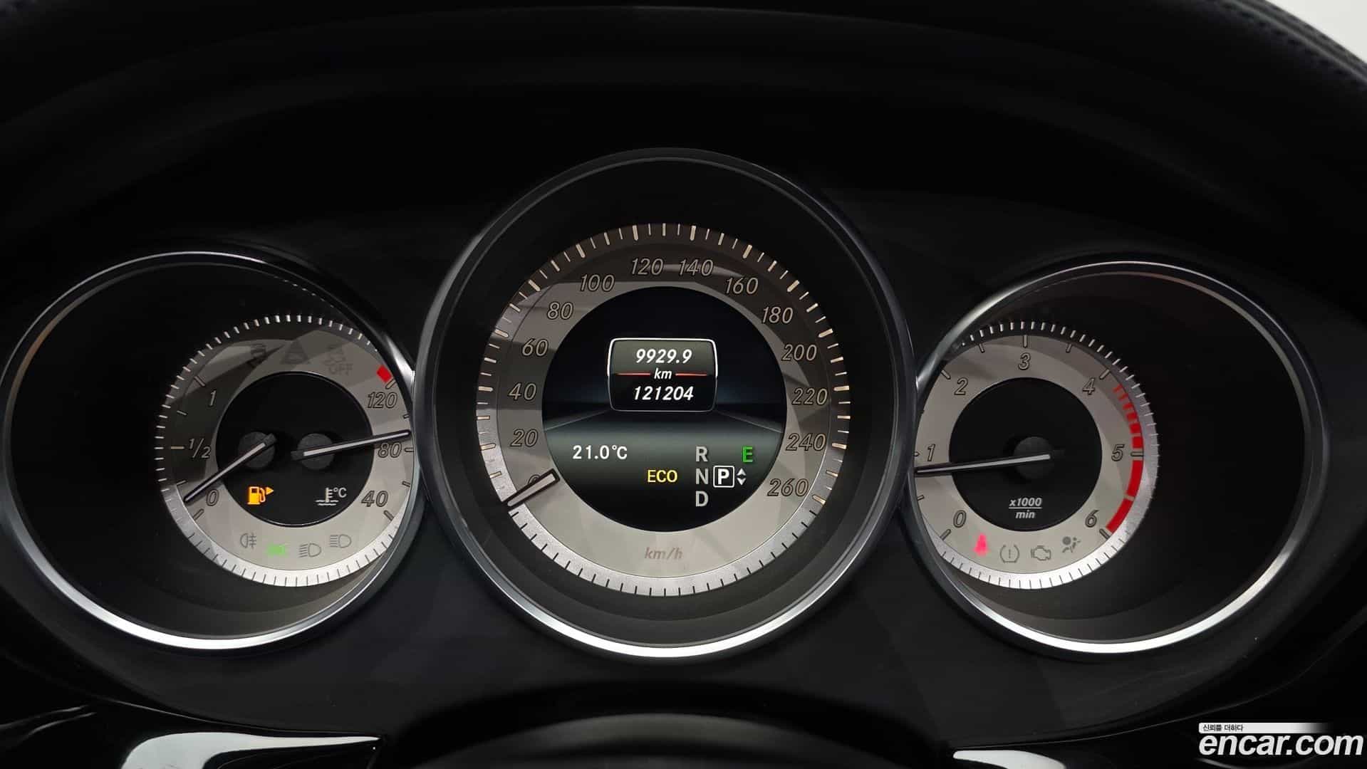 CLS-Class Mercedes-Benz 2017.8-INNER-008