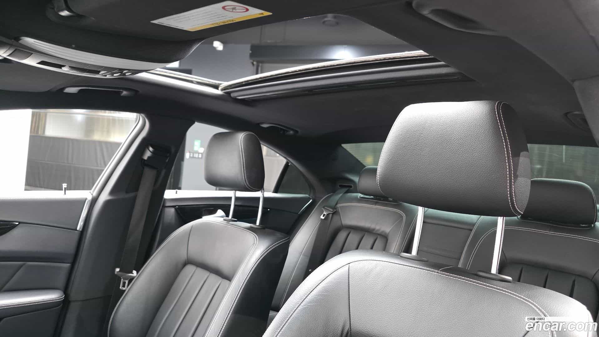 CLS-Class Mercedes-Benz 2017.8-OPTION-023