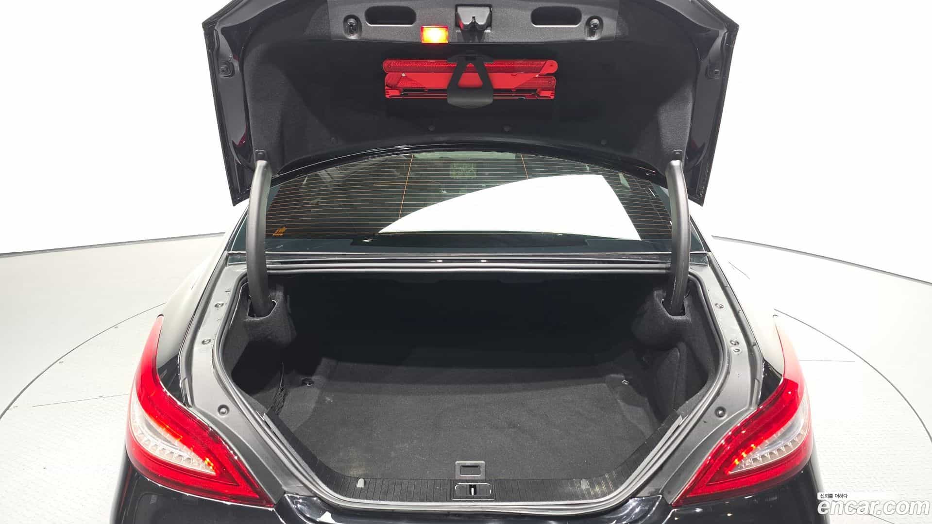 CLS-Class Mercedes-Benz 2017.8-OPTION-024