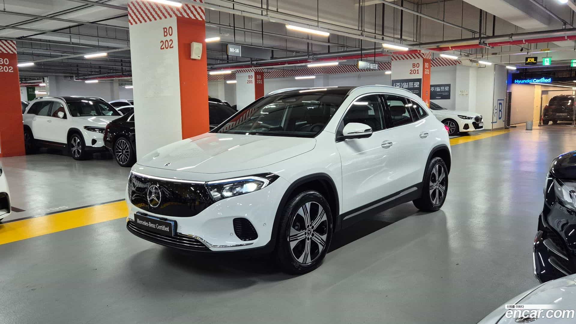 EQA Mercedes-Benz 2025.8-OUTER-001