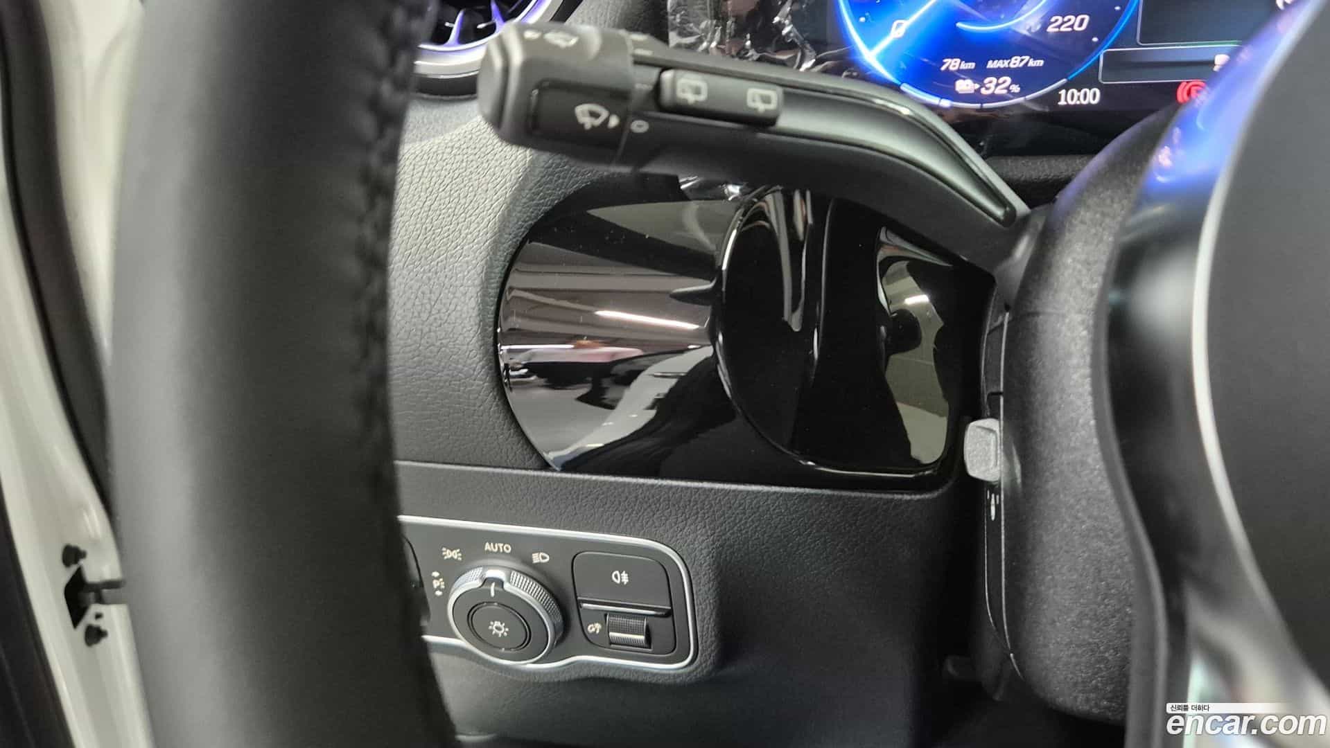 EQA Mercedes-Benz 2025.8-OPTION-016
