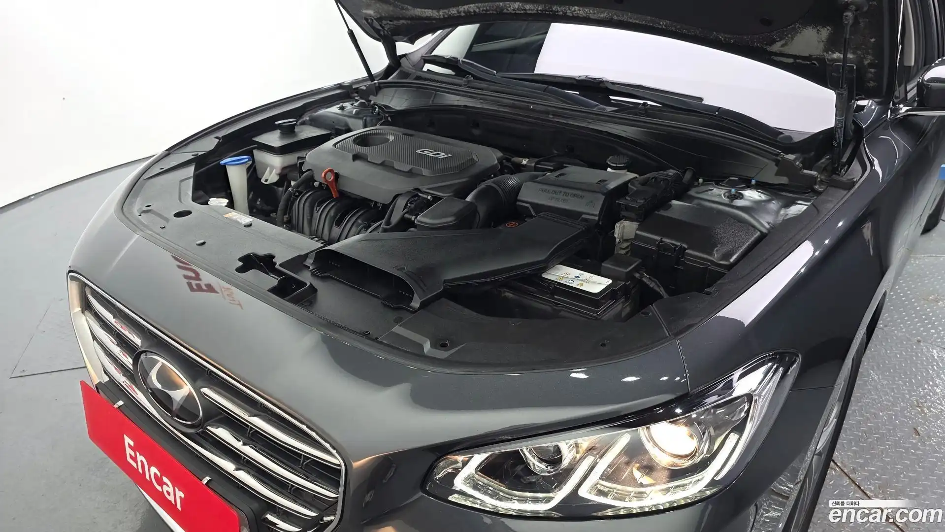 Grandeur Hyundai 2018.0-OUTER-006