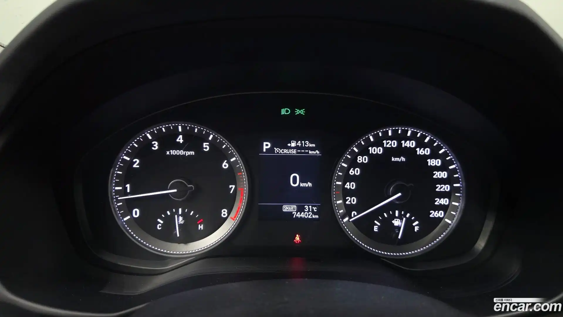 Grandeur Hyundai 2018.0-INNER-008