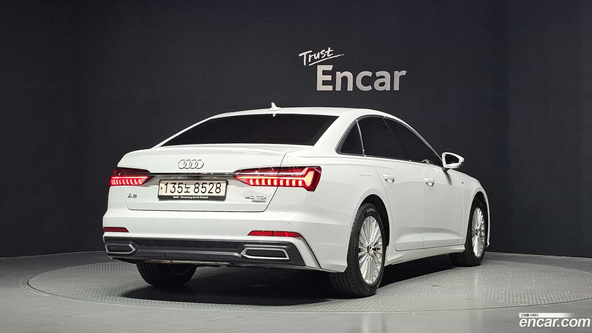 A6 Audi 2021.11-OUTER-002