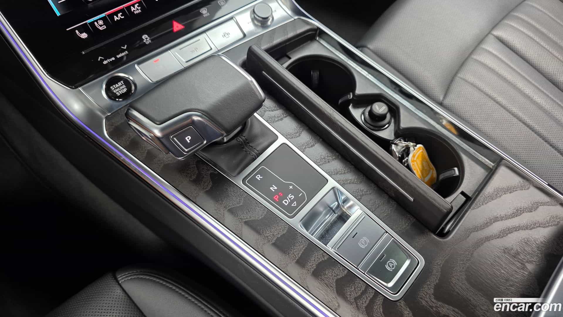 A6 Audi 2021.11-INNER-009