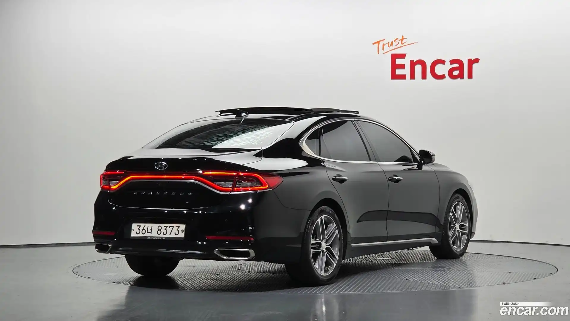 Grandeur Hyundai 2017.8-OUTER-002