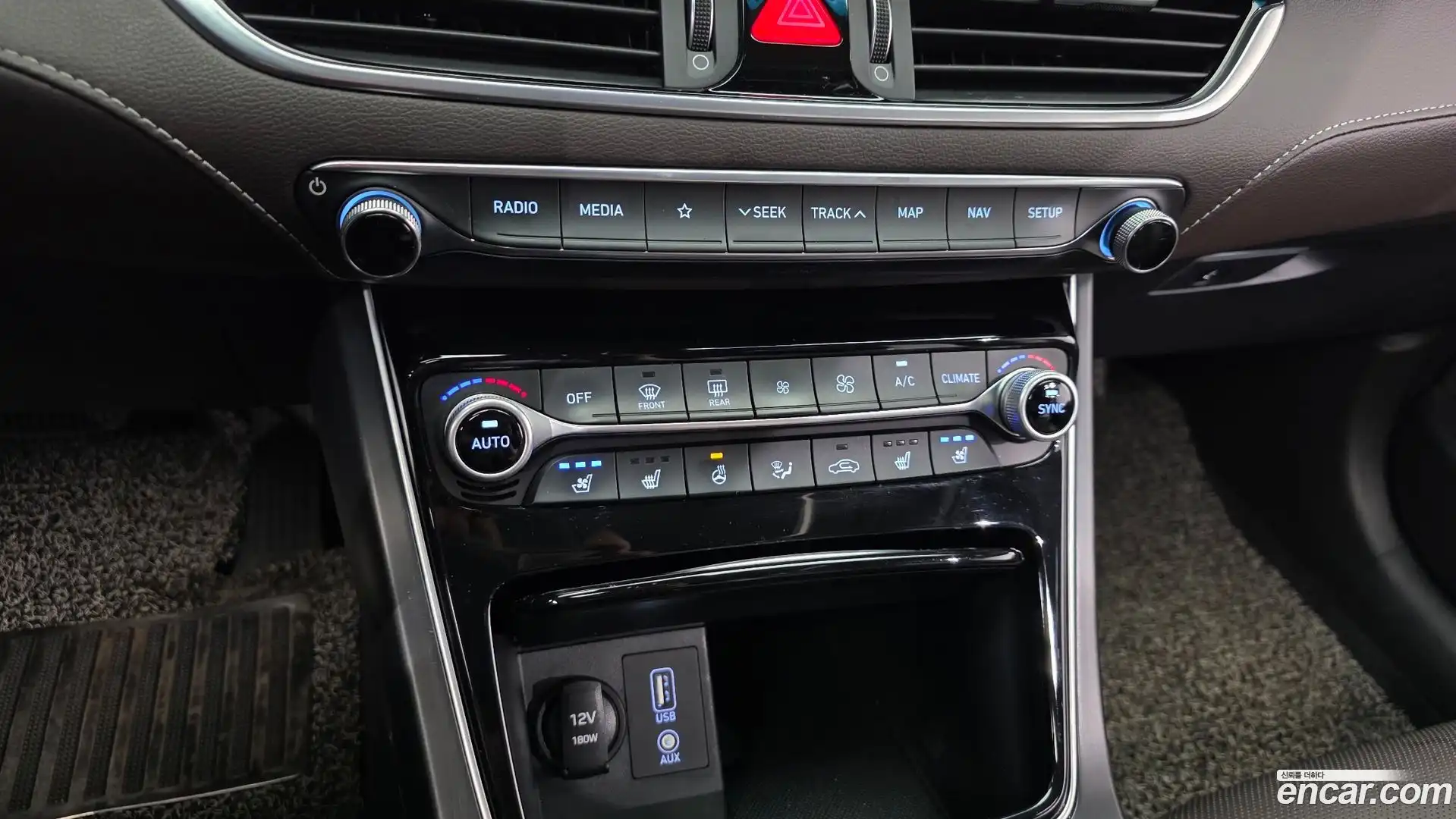 Grandeur Hyundai 2017.8-OPTION-020