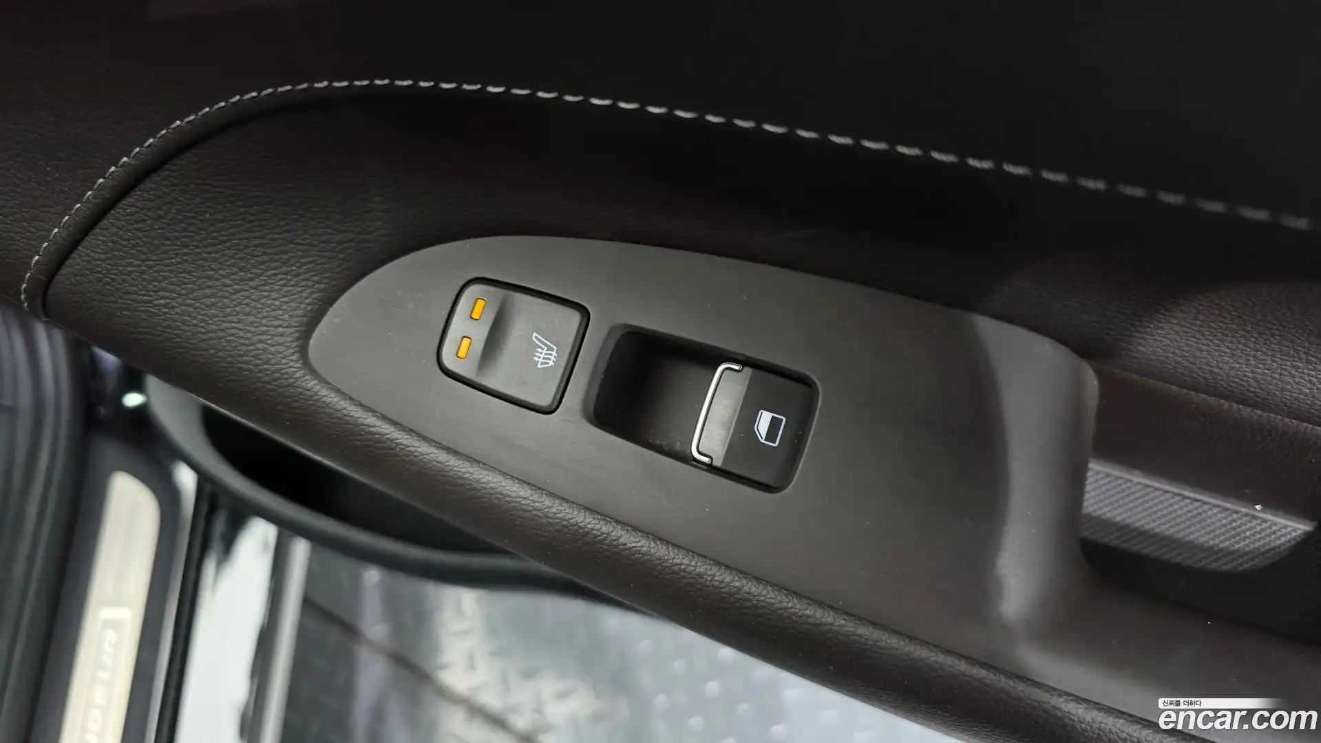Grandeur Hyundai 2017.8-OPTION-022