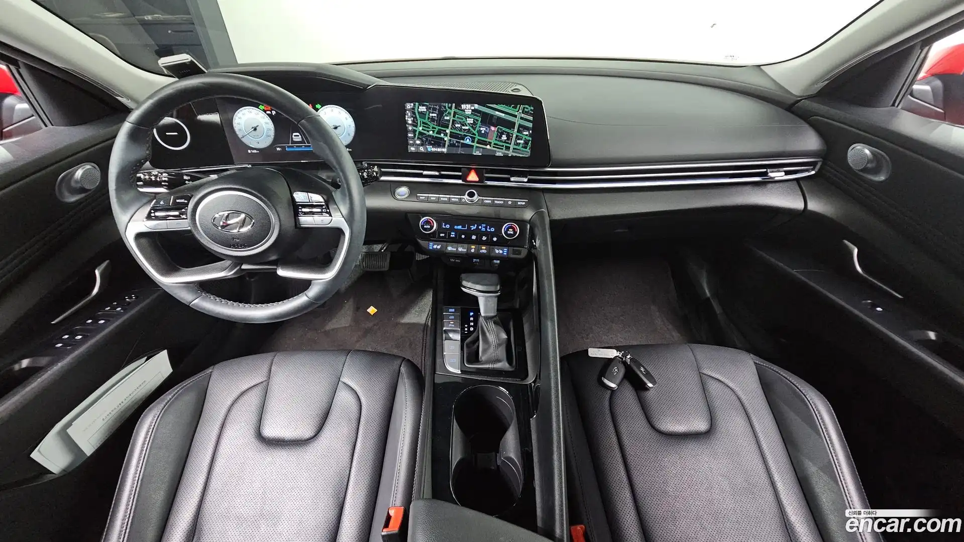 AVANTE Hyundai 2023.0-INNER-007