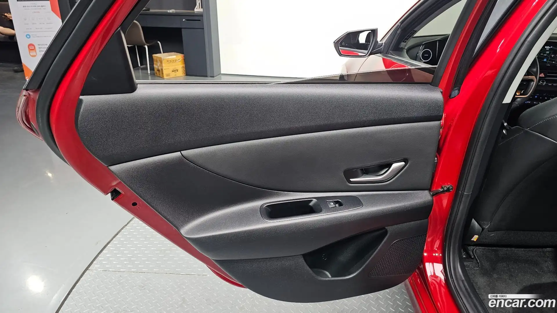 AVANTE Hyundai 2023.0-INNER-035