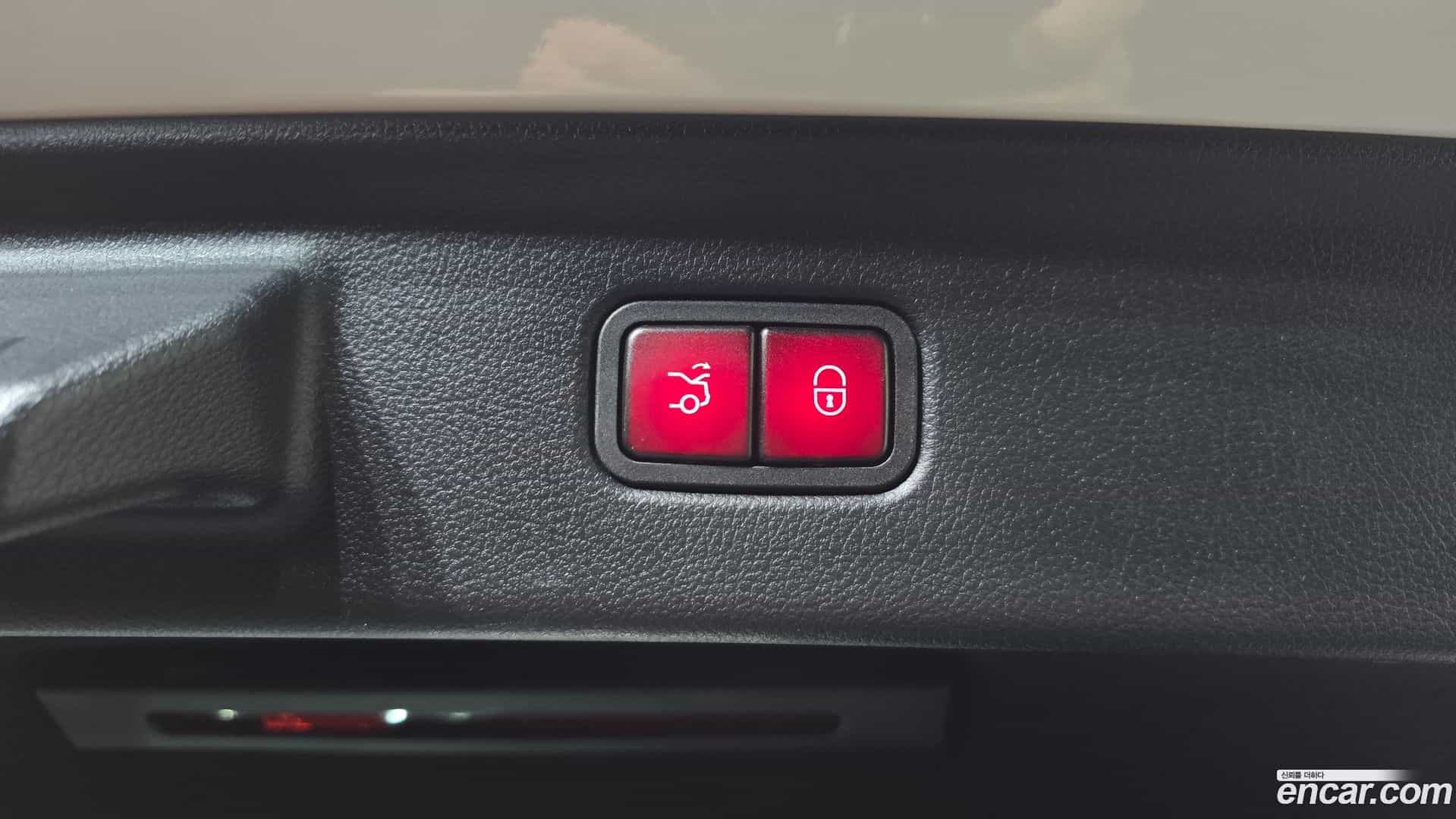 S-Class Mercedes-Benz 2023.2-OPTION-024