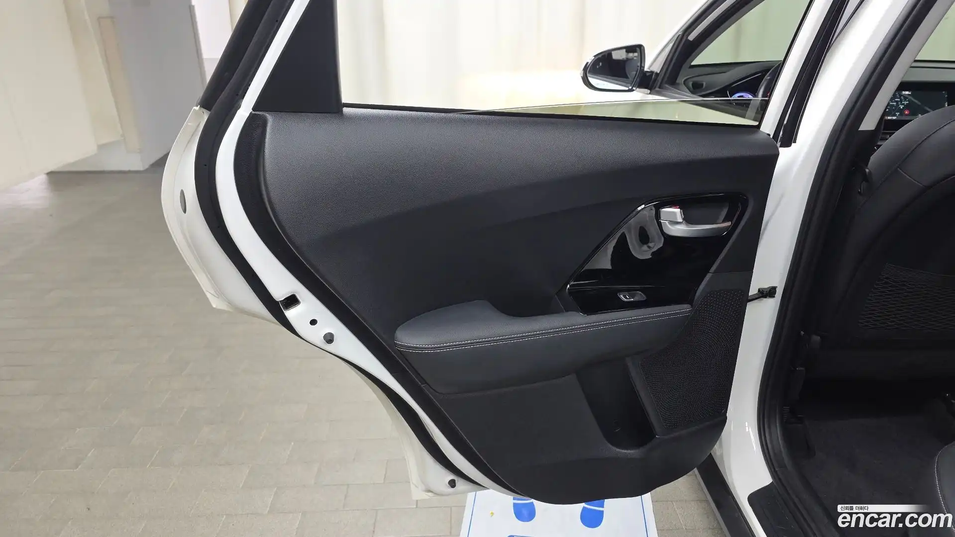Niro Kia 2020.6-INNER-035