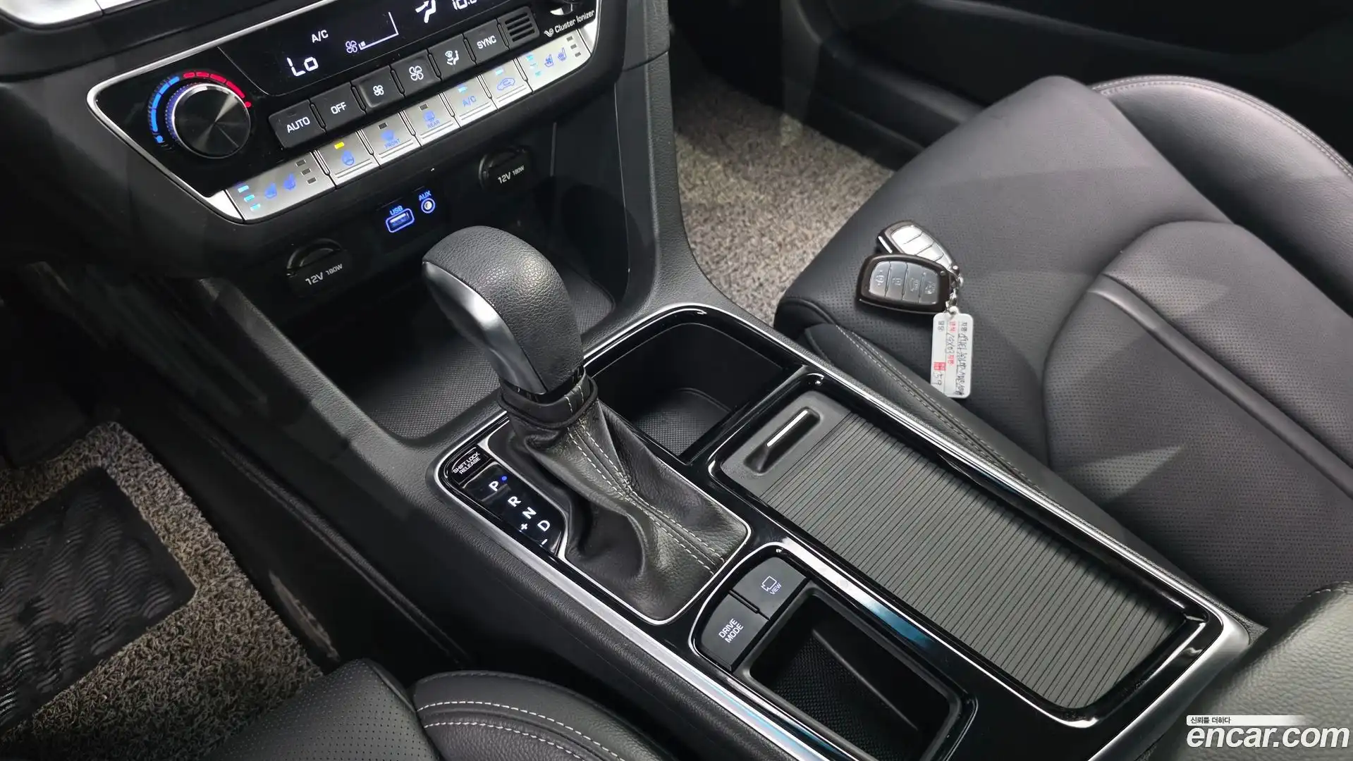 Sonata Hyundai 2019.2-INNER-009