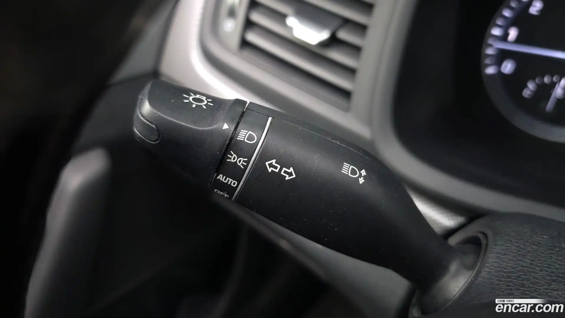 Sonata Hyundai 2019.2-OPTION-019