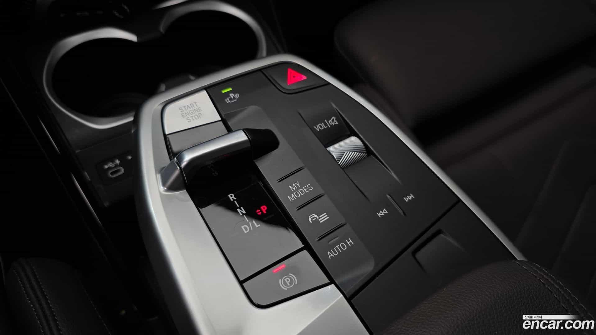 X1 BMW 2023.4-INNER-009