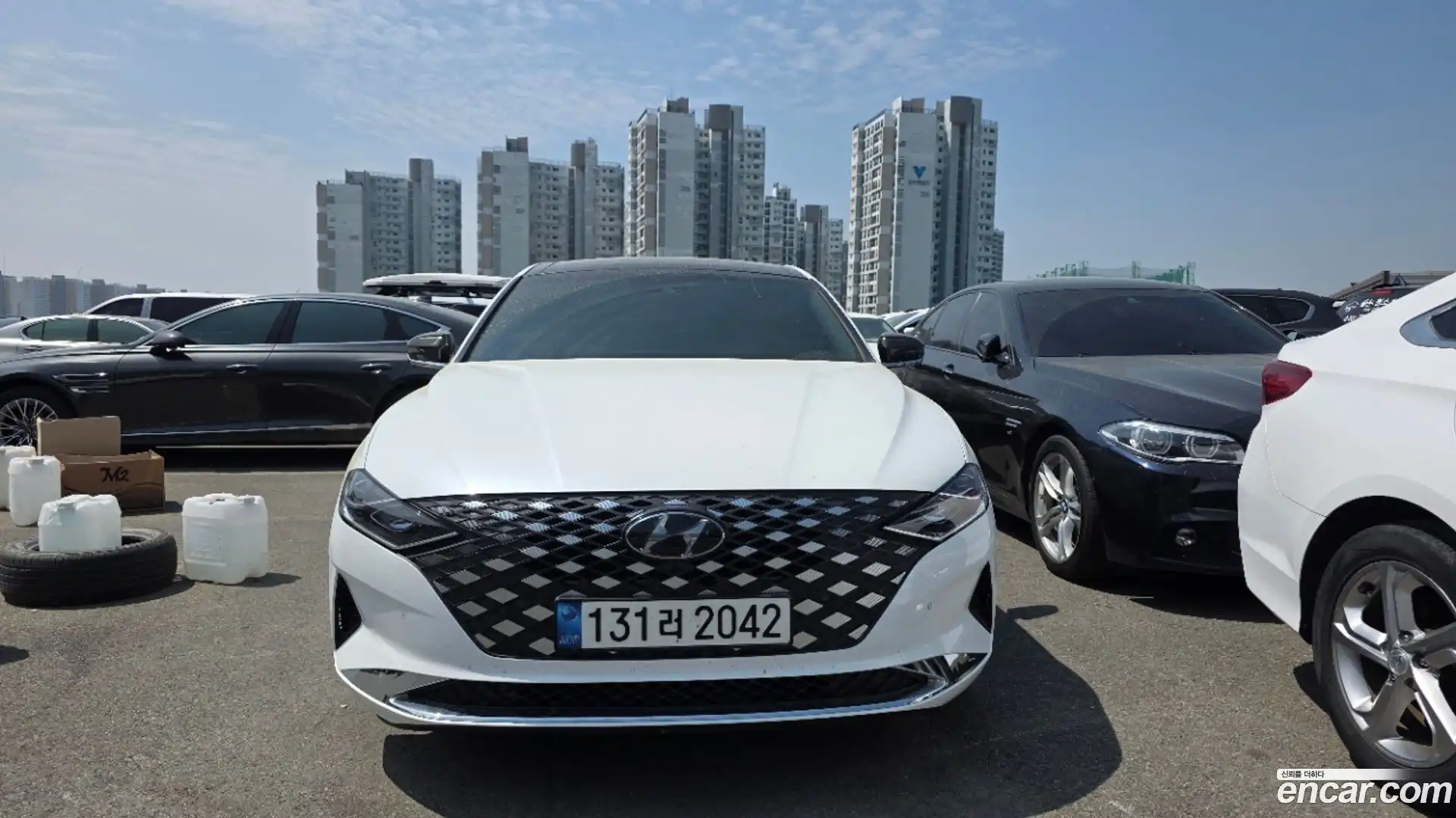 Grandeur Hyundai 2022.5-OUTER-001