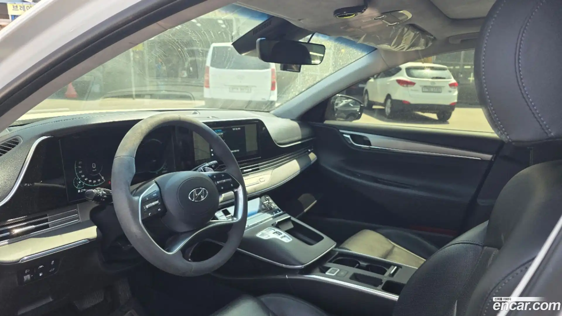 Grandeur Hyundai 2022.5-INNER-007