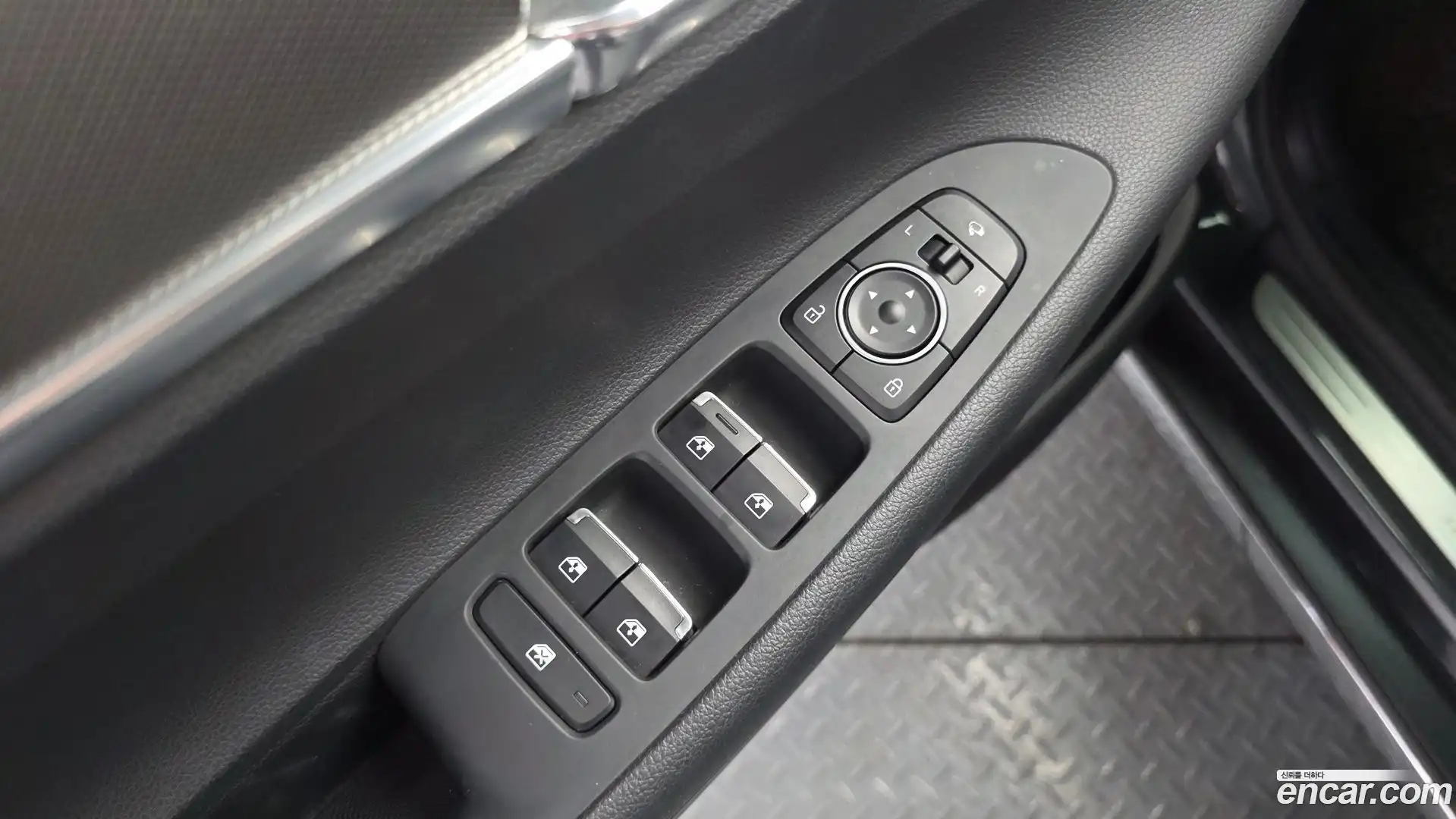Grandeur Hyundai 2020.8-OPTION-045