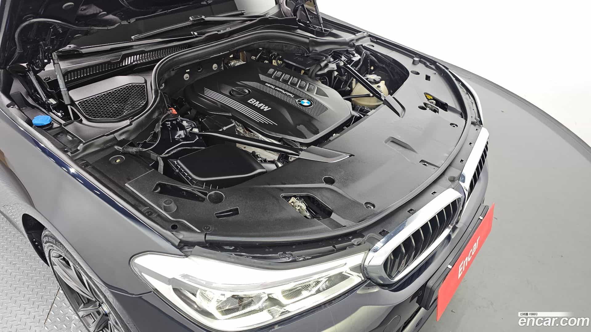 Gran Turismo BMW 2018.0-OUTER-006