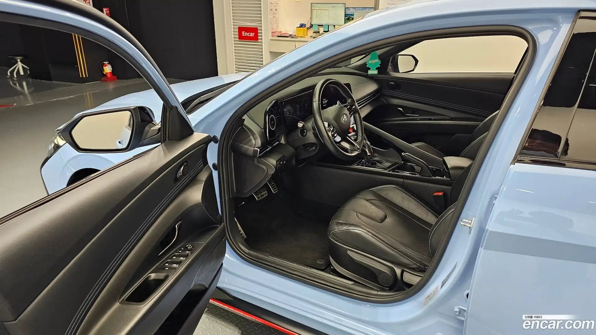 AVANTE Hyundai 2022.4-INNER-010