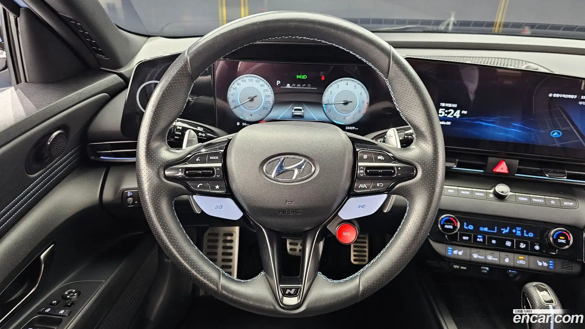 AVANTE Hyundai 2022.4-OPTION-017