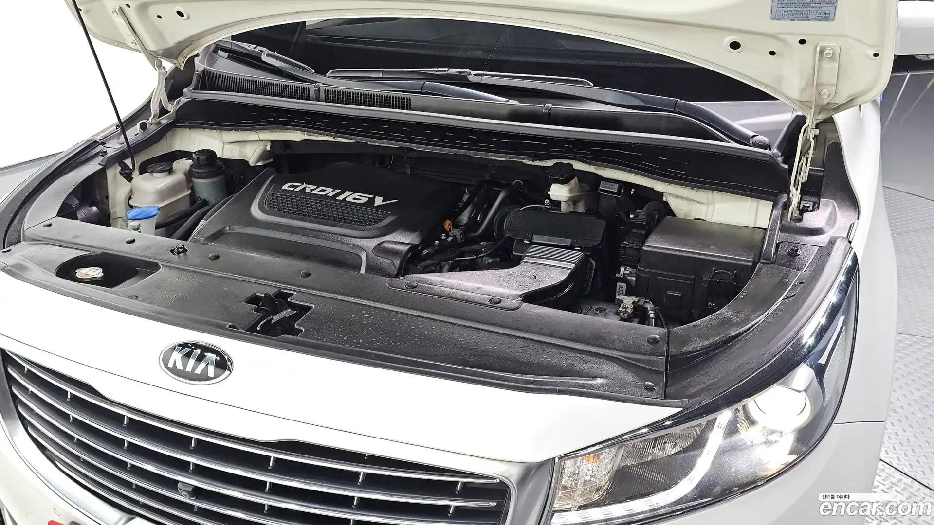Canival Kia 2014.9-OUTER-006