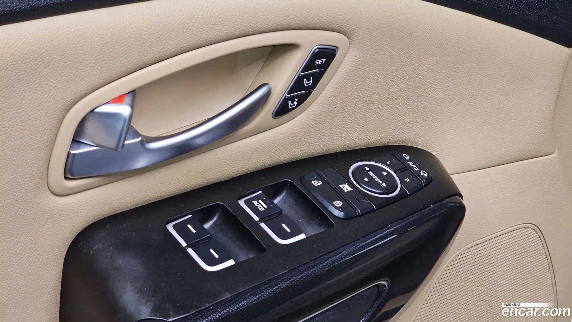 Canival Kia 2014.9-OPTION-040