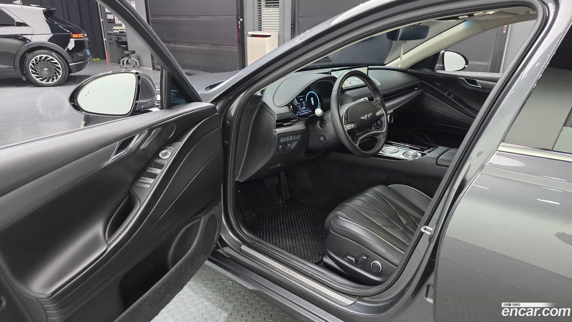 G80 Genesis 2021.3-INNER-010