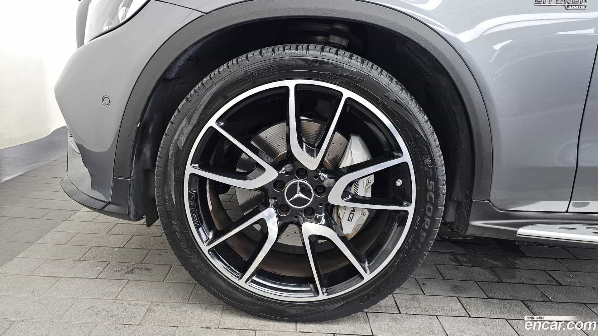 GLC-Class Mercedes-Benz 2019.11-OUTER-005