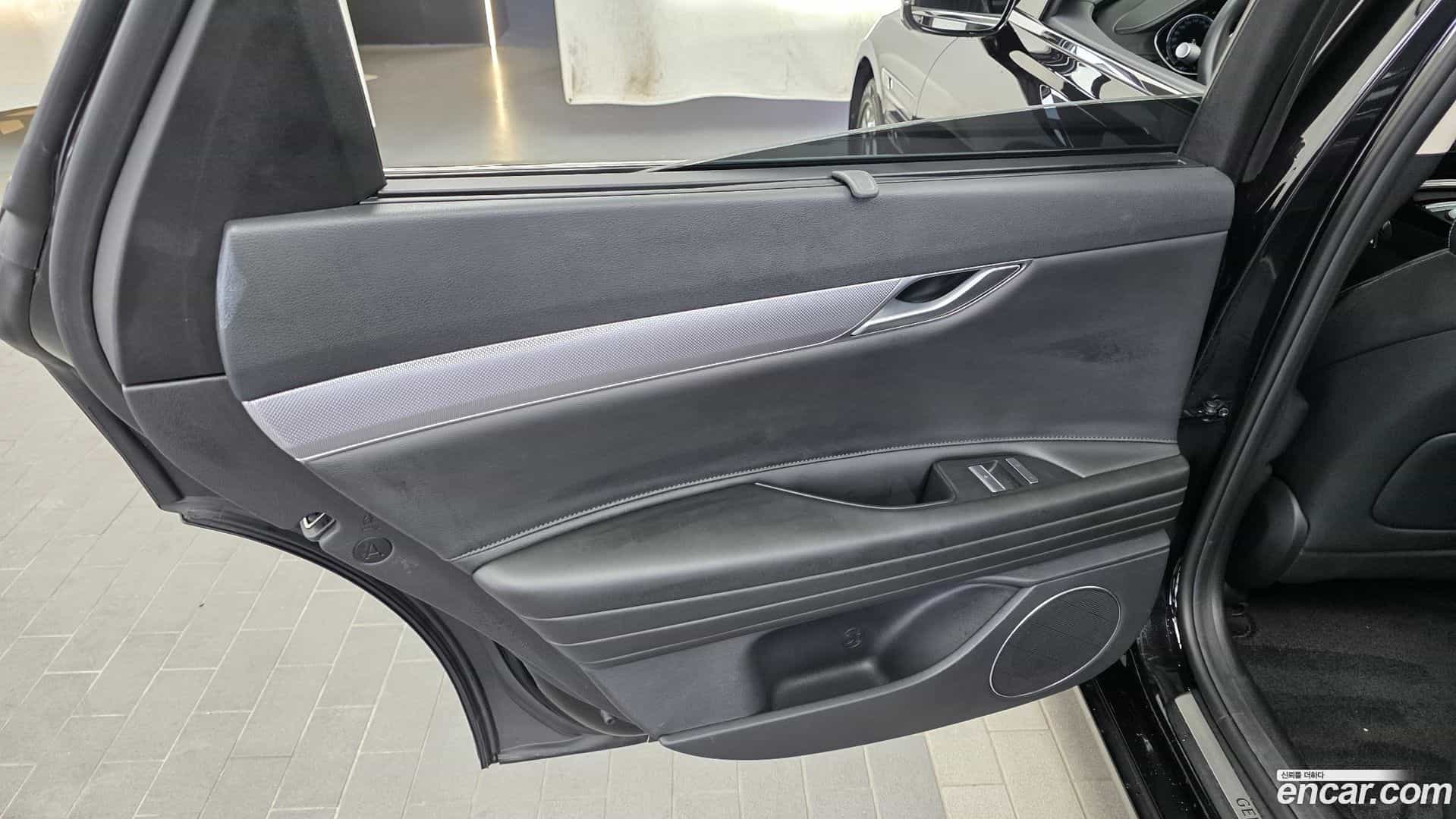 G80 Genesis 2020.8-INNER-035
