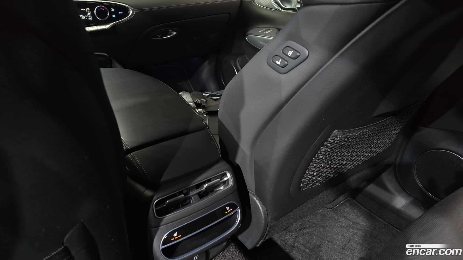 GV70 Genesis 2023.1-OPTION-022