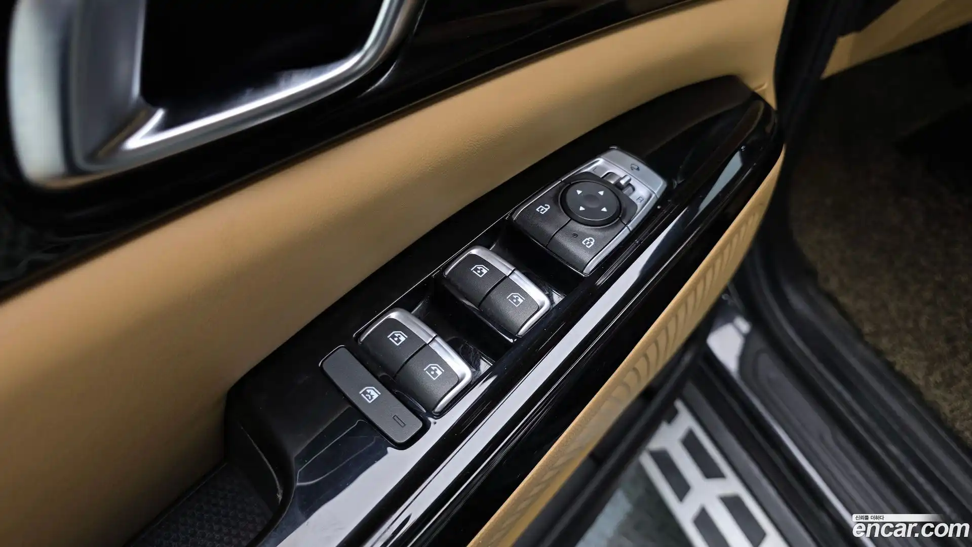 Canival Kia 2020.10-OPTION-045