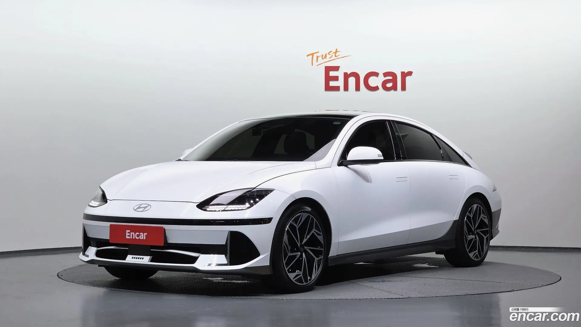 Main__Slider__Photo:Ioniq6 Hyundai 2022.10-0