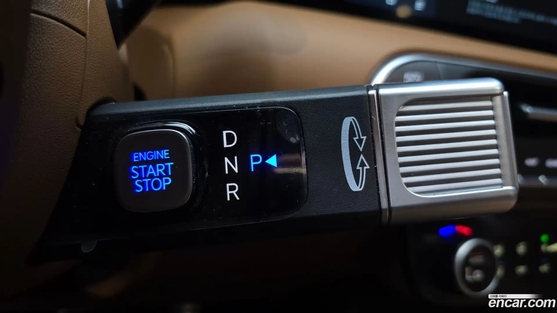 Palisade Hyundai 2025.1-INNER-009