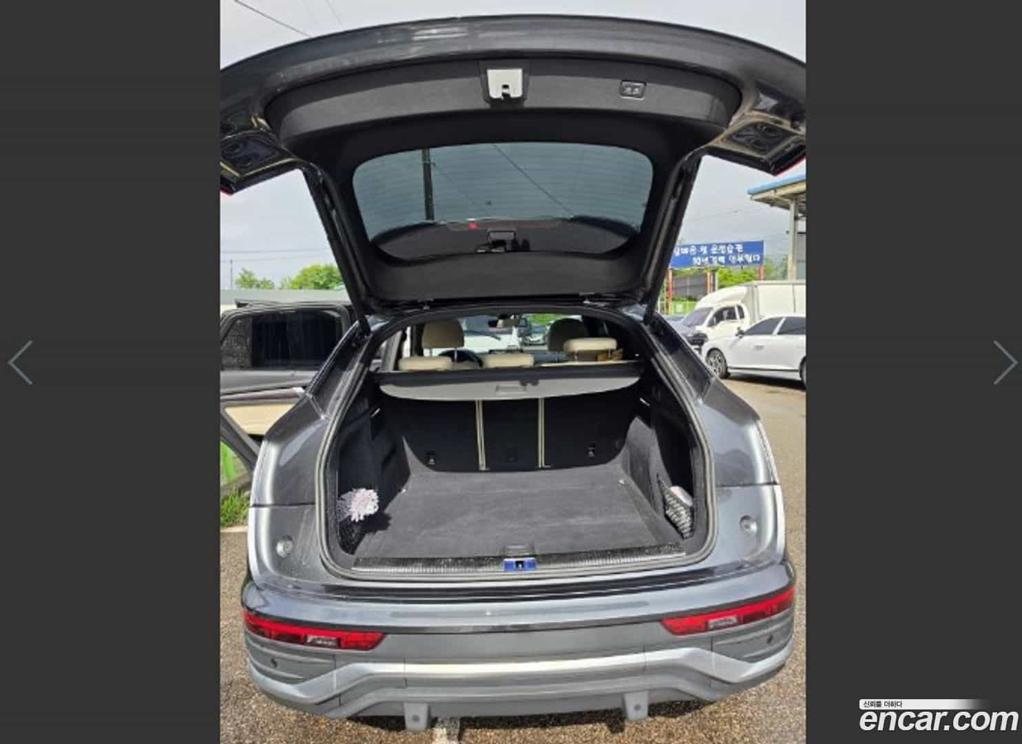 Q5 Audi 2023.11-OPTION-019