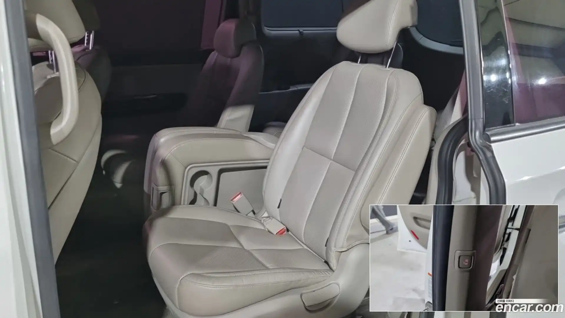 Canival Kia 2015.8-OPTION-021