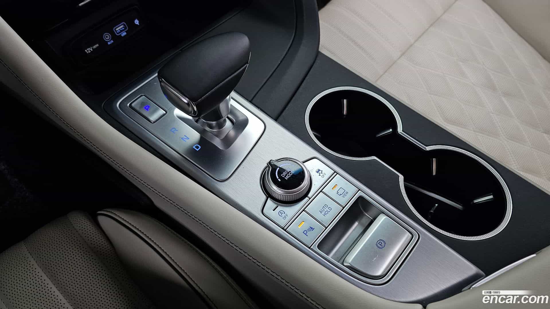 G70 Genesis 2019.2-INNER-009
