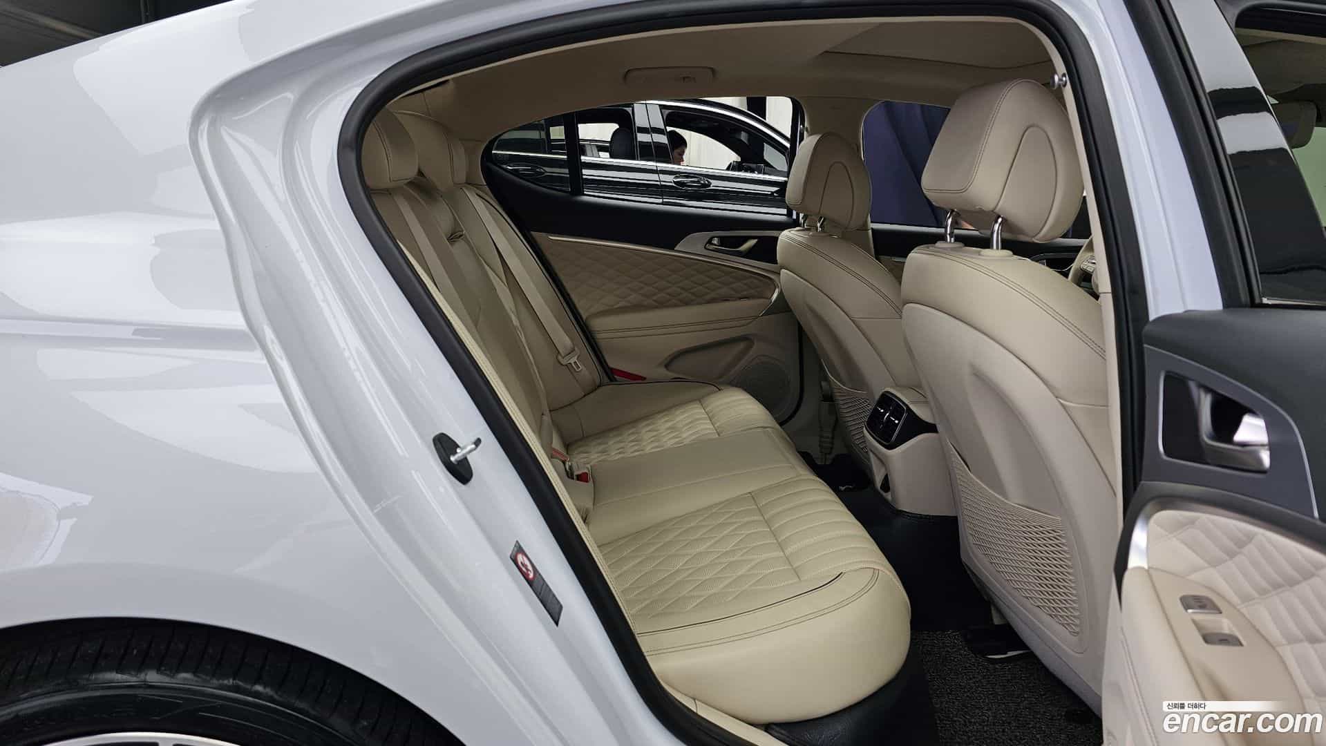 G70 Genesis 2019.2-OPTION-016