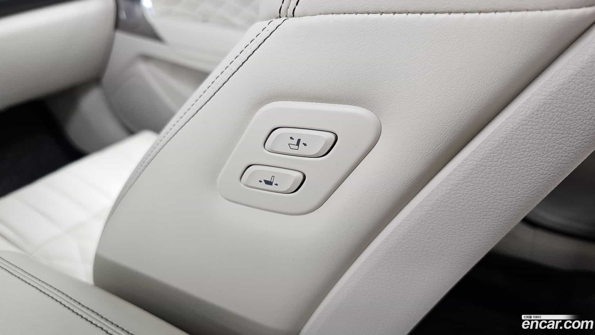 G70 Genesis 2019.2-OPTION-041