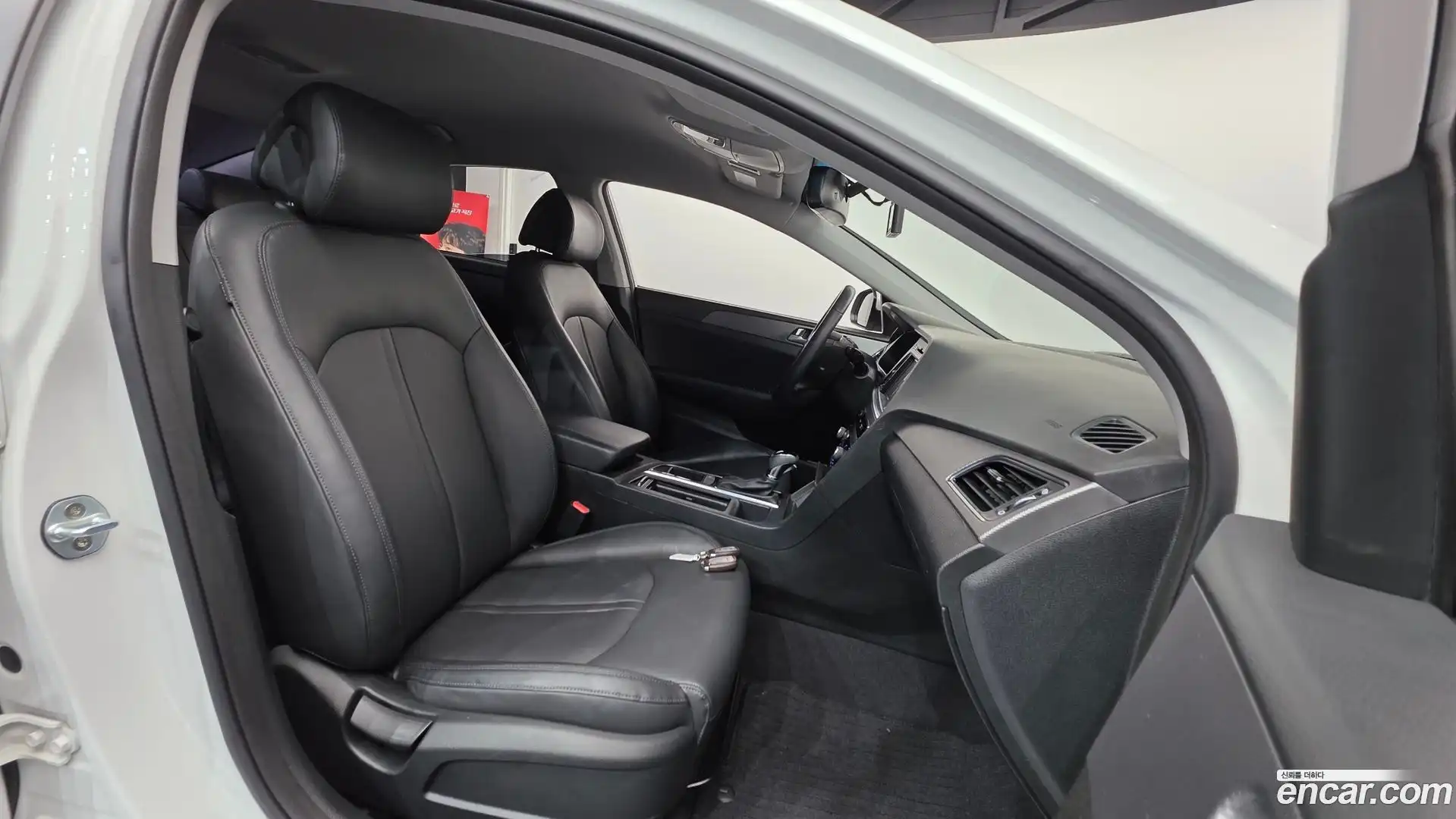 Sonata Hyundai 2016.11-INNER-010