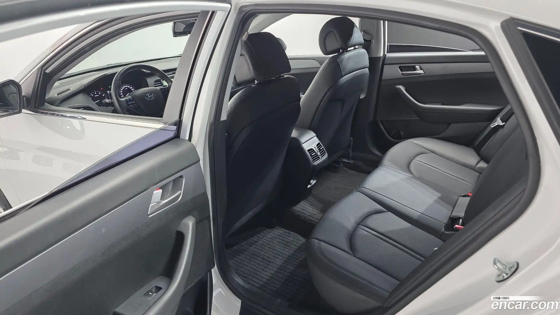 Sonata Hyundai 2016.11-OPTION-022